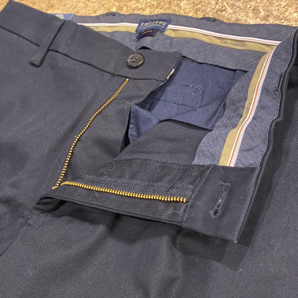 NWT Dockers Signature Khaki Navy Pants Straight Fit Comfort Waistband W32 L34 - Picture 14 of 15